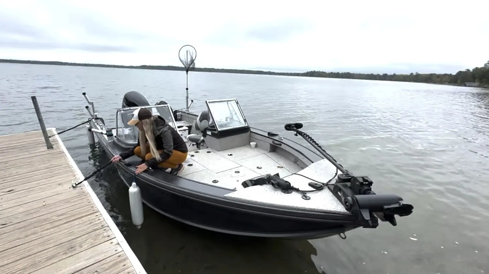 Dock Buddies – 10 Best Boating Accessories for New Boaters & Anglers