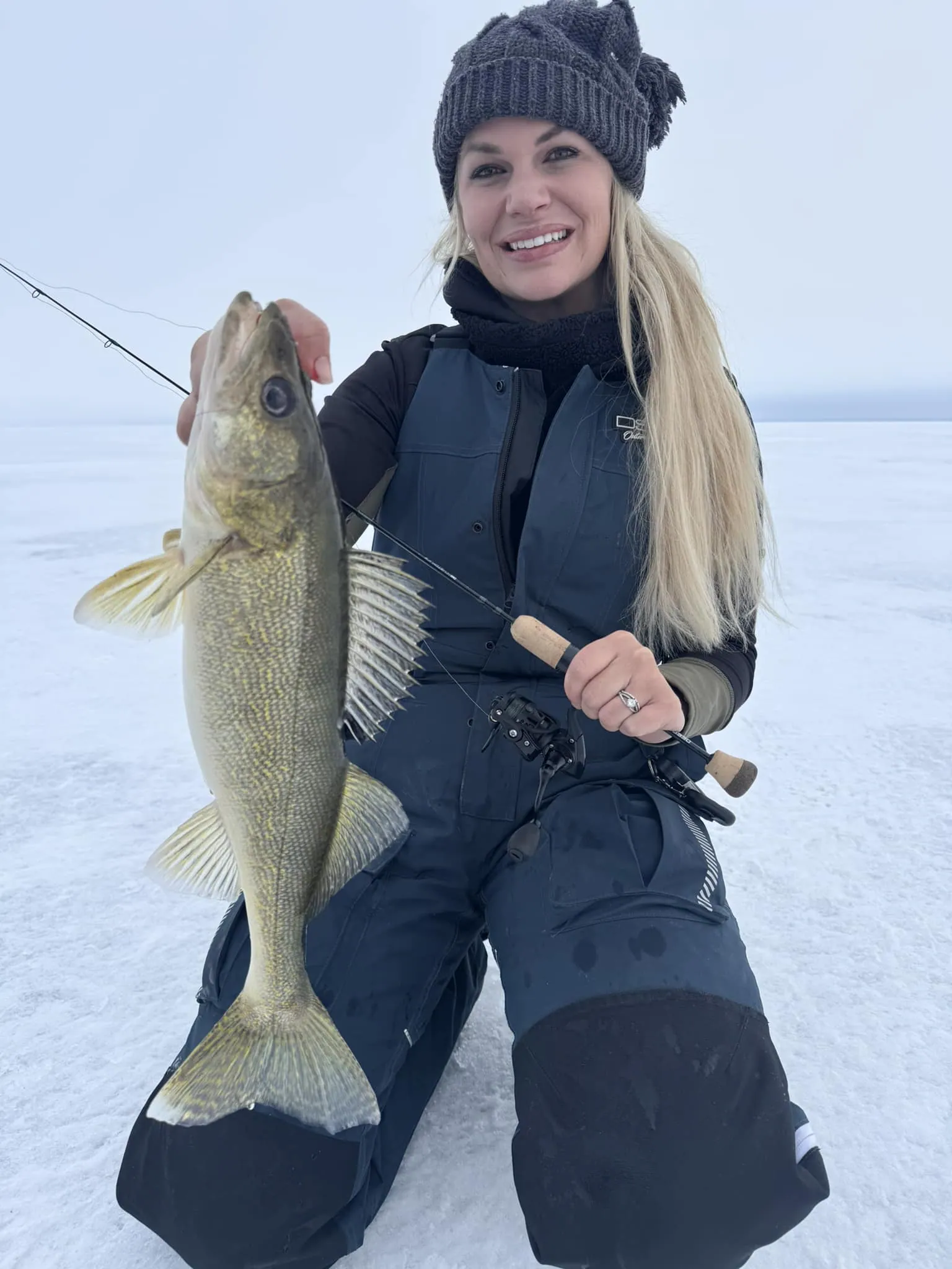 the Carbon X in 500 or 1000 is a perfect reel for ice and open water